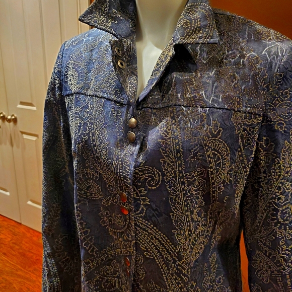 Beautiful cropped blazer - Picture 1 of 8